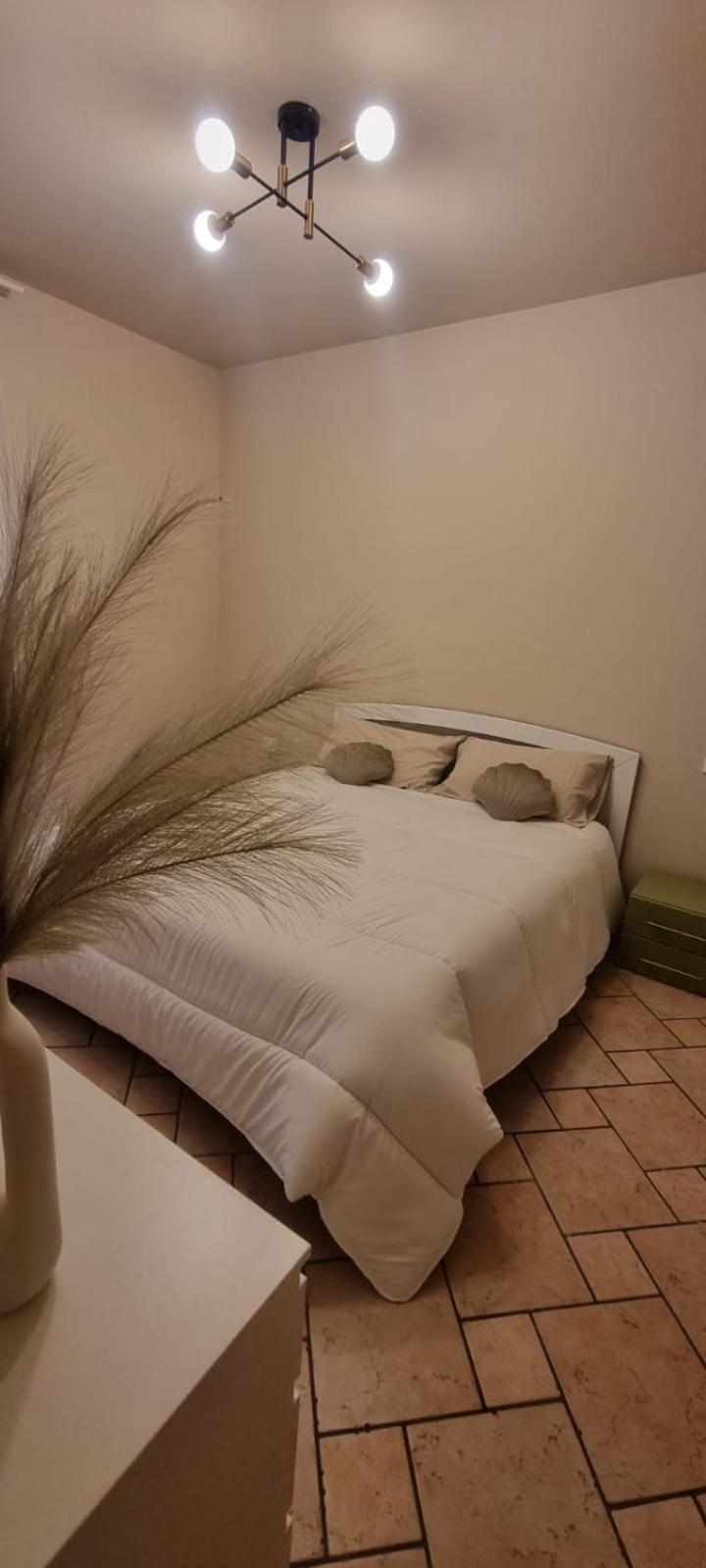 Hoya Apartment Sirmione Exterior photo